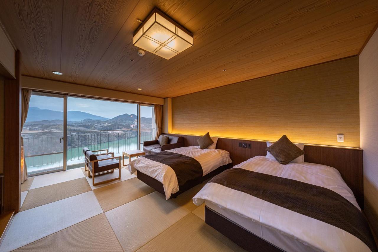 Enakyo Onsen Hotel Yuzuriha Exterior foto