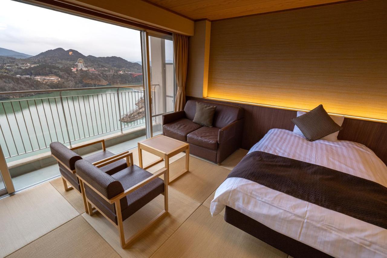 Enakyo Onsen Hotel Yuzuriha Exterior foto